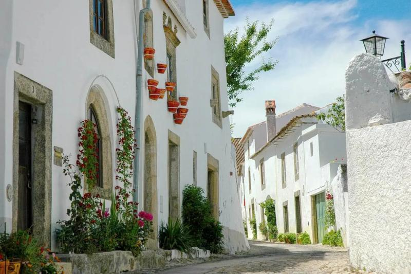 Czas lotu do Portugalii